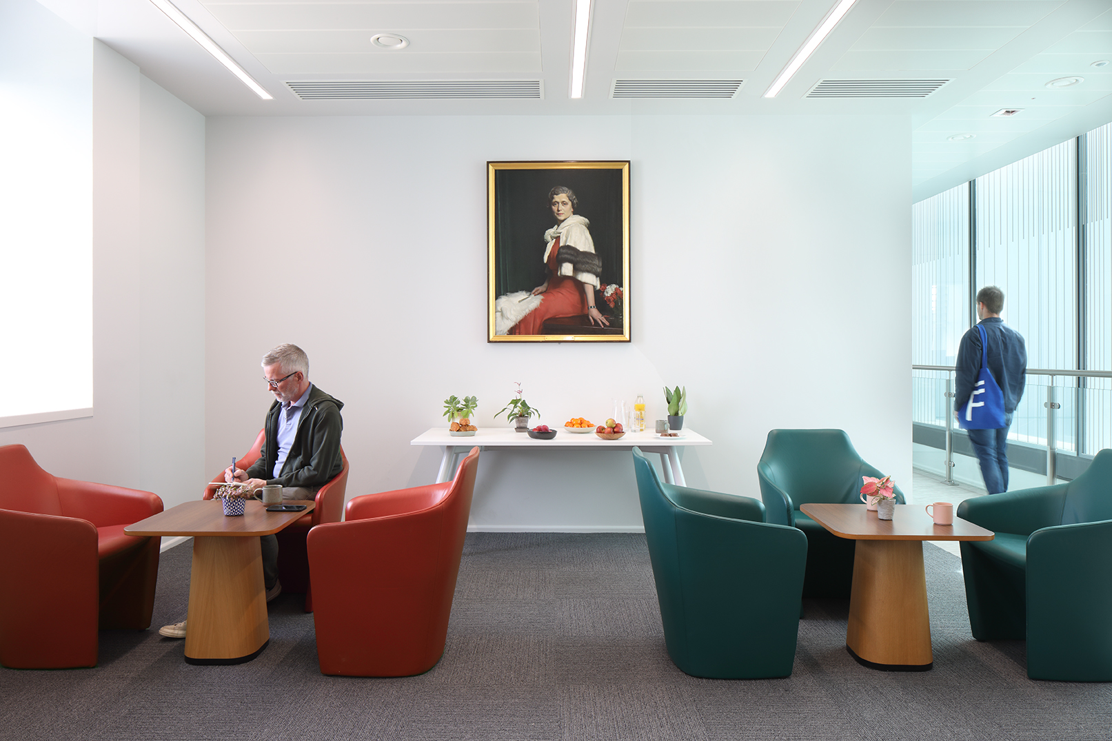 Kennedy Institute, Oxford. Interiors of rooftop extension by Fathom Architects.