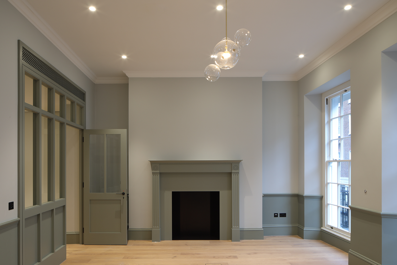 Queen St. W1 refurbishment by Fathom Architects