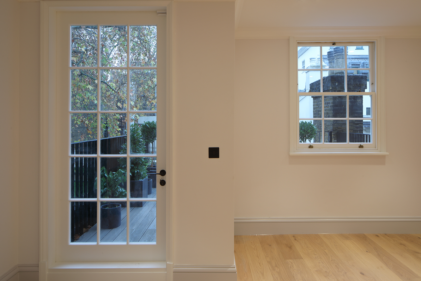 Queen St. W1 refurbishment by Fathom Architects