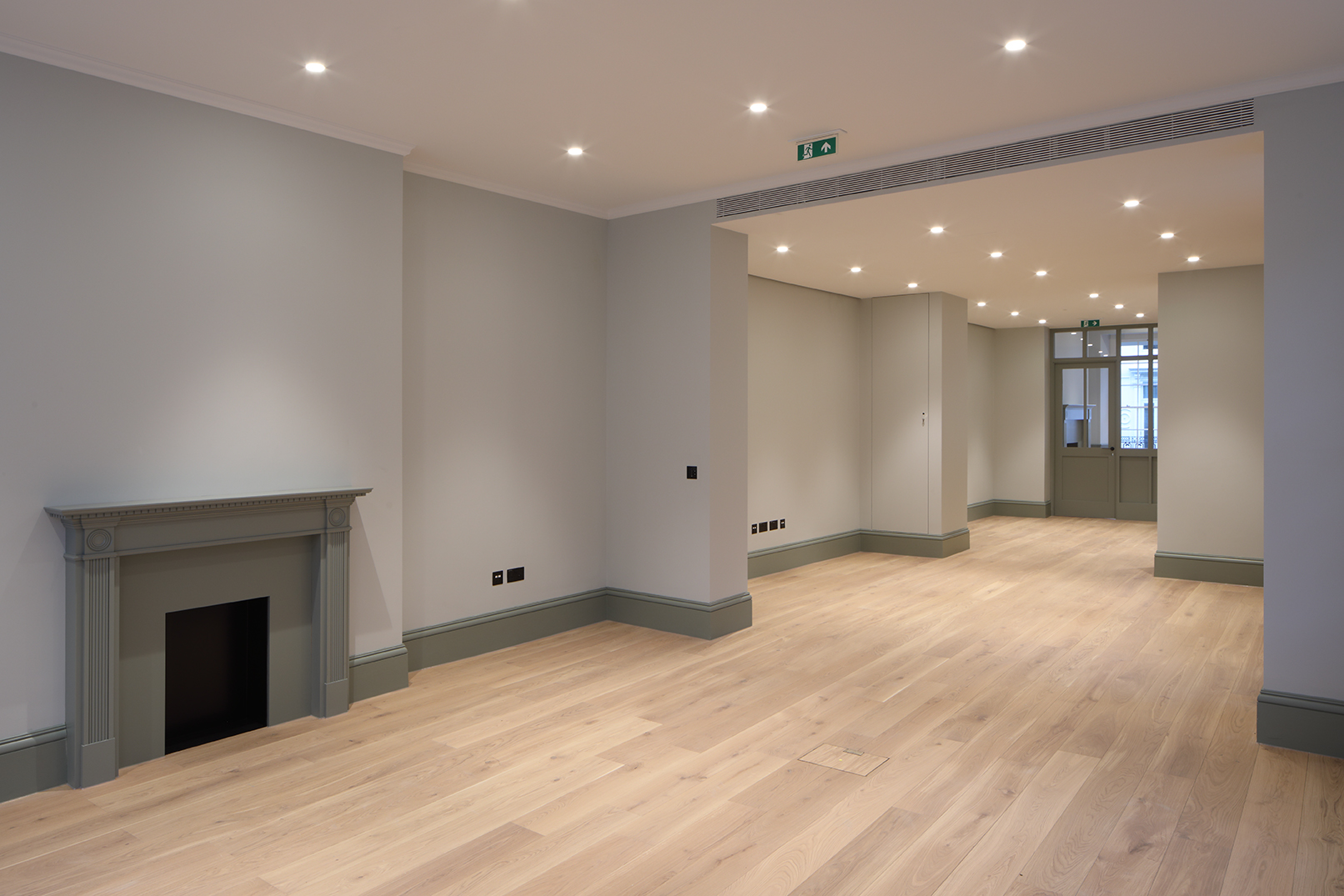 Queen St. W1 refurbishment by Fathom Architects